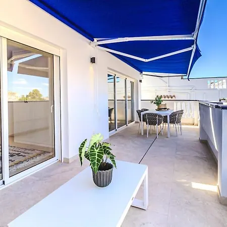 Club Litoral * נרחה